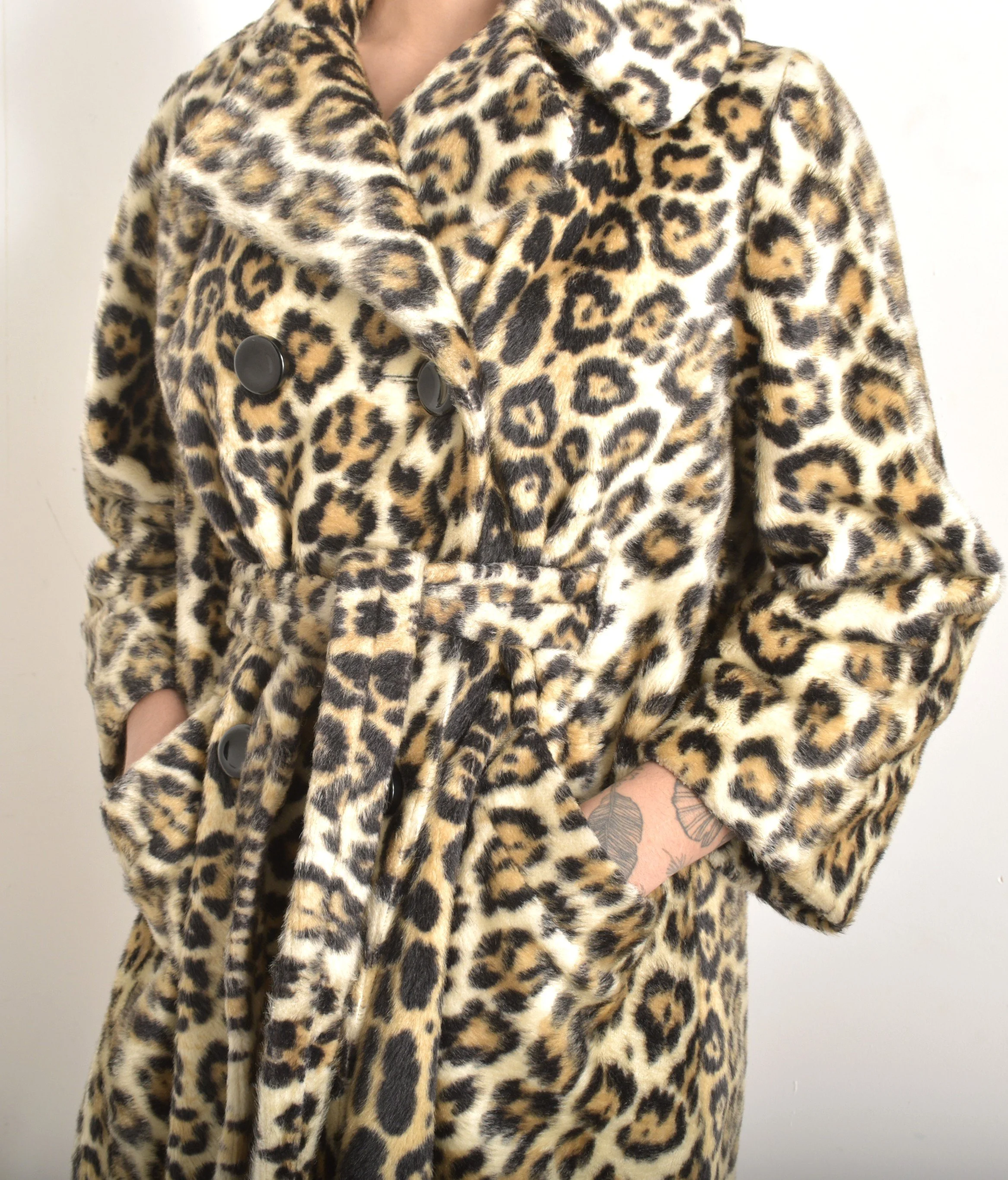 1960s Leopard Faux Fur Coat–S/M/L — La Poubelle Vintage
